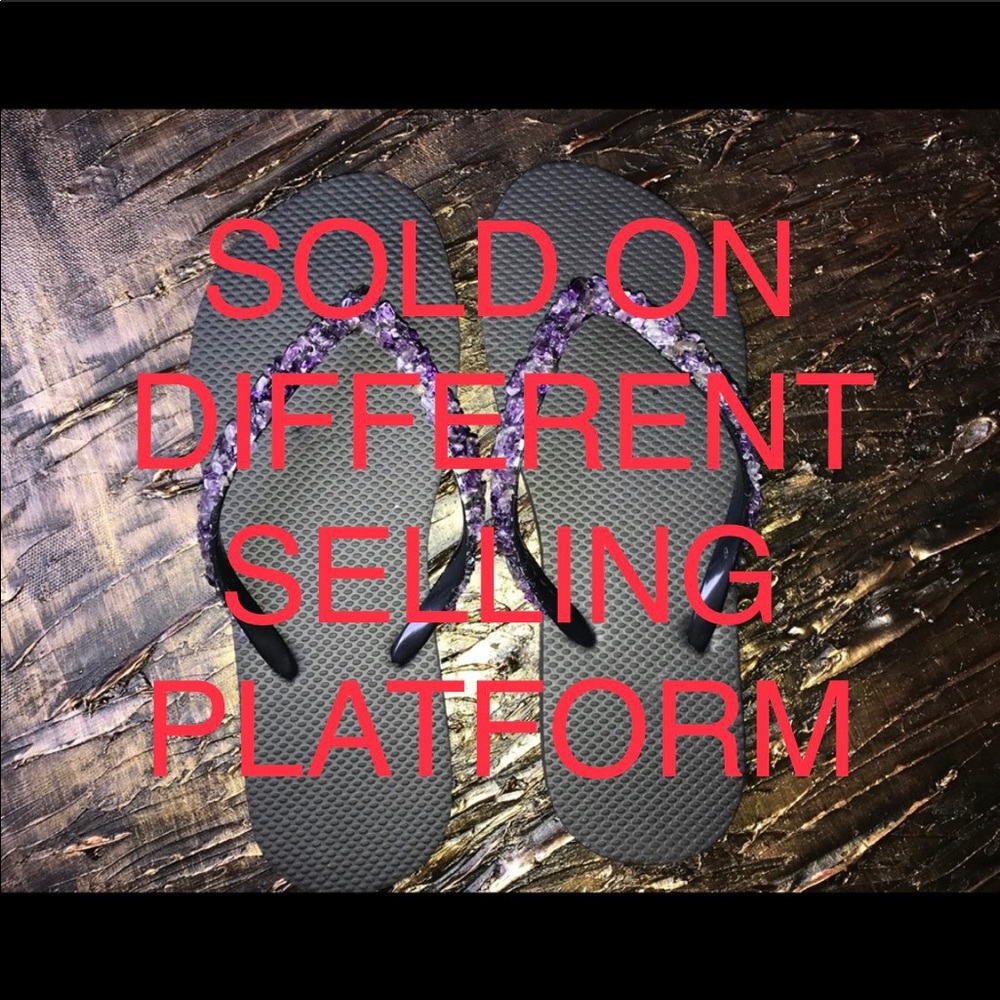 Amethyst Stone Size 7/8 Flip Flops NWOT